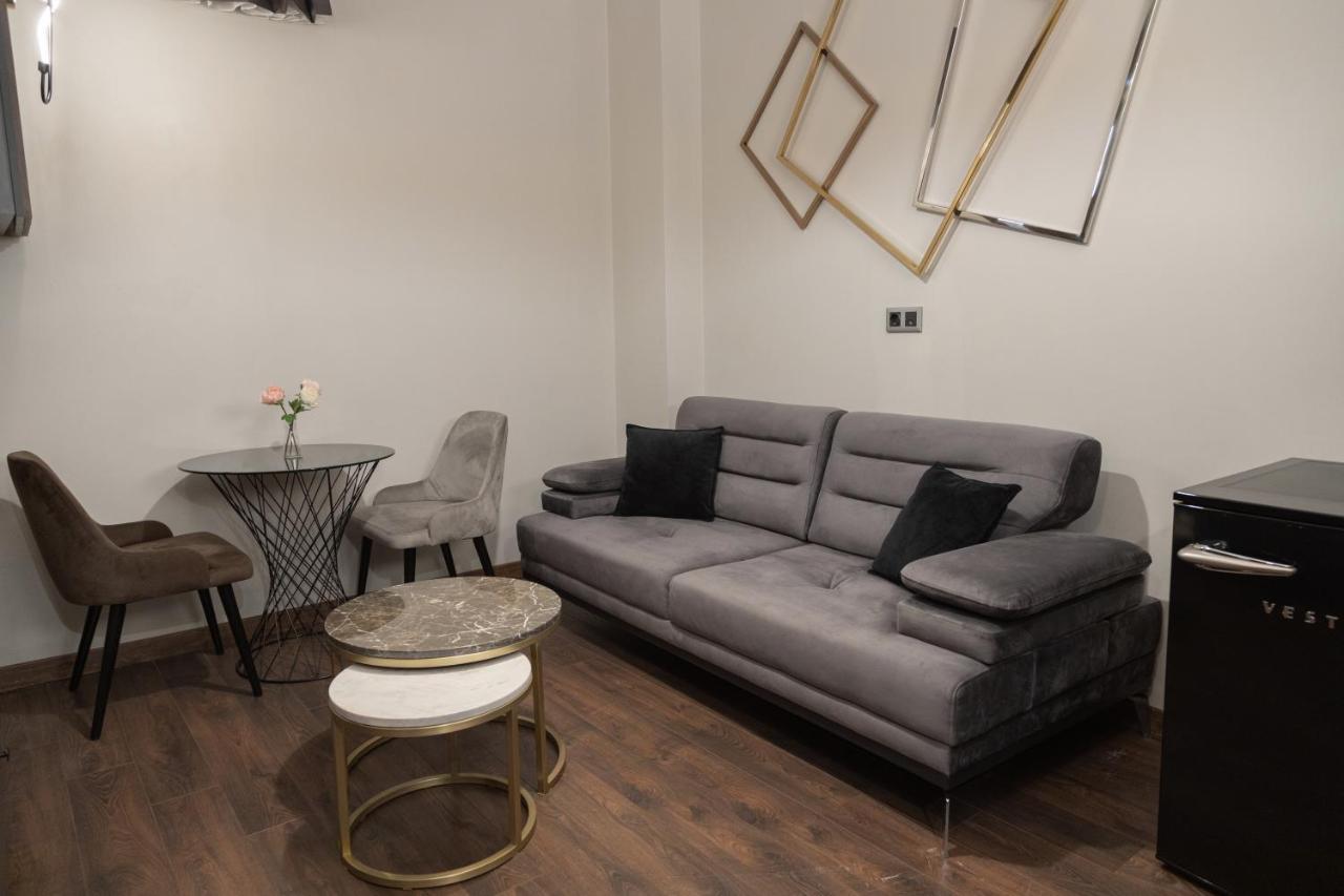 Nm Suites Beyoglu Istanbul Bagian luar foto