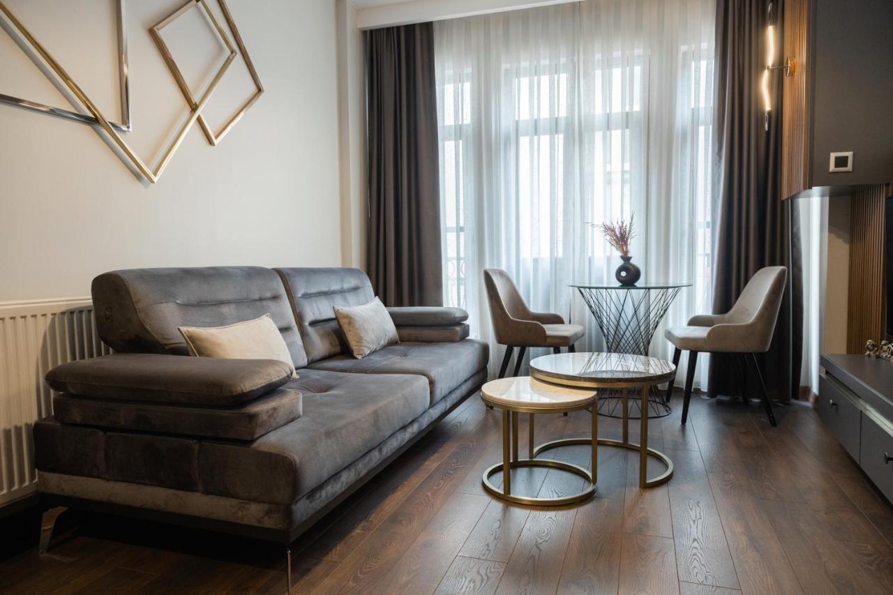Nm Suites Beyoglu Istanbul Bagian luar foto