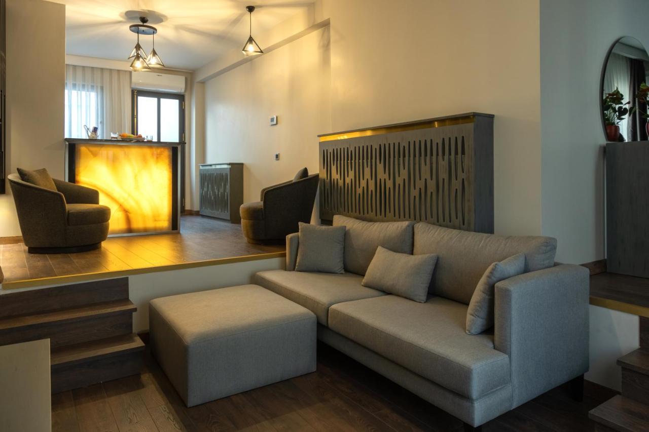 Nm Suites Beyoglu Istanbul Bagian luar foto