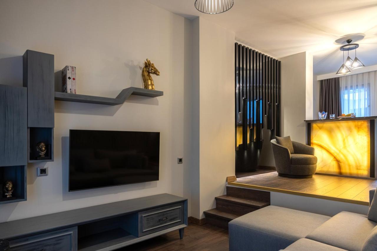 Nm Suites Beyoglu Istanbul Bagian luar foto