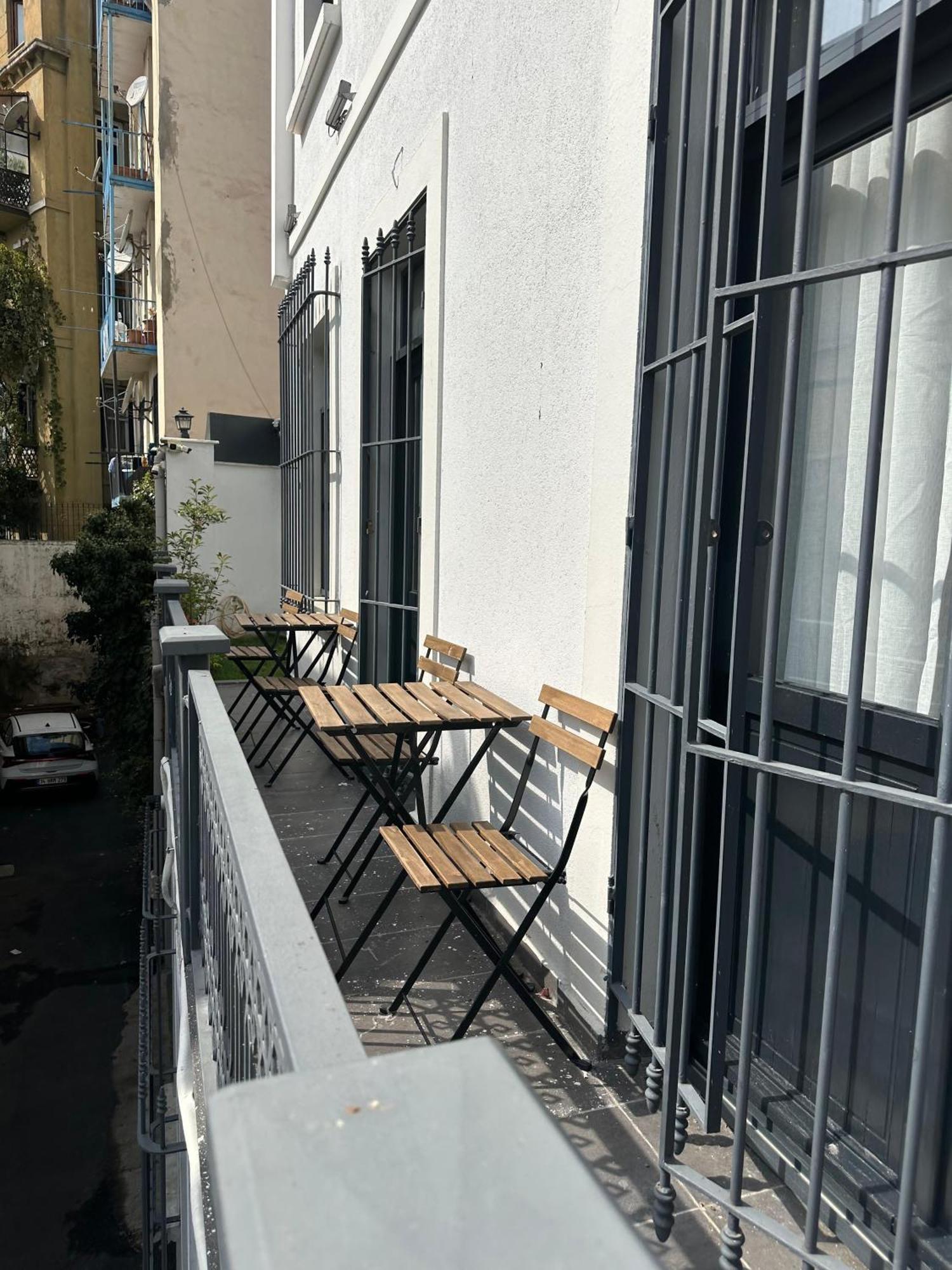 Nm Suites Beyoglu Istanbul Bagian luar foto