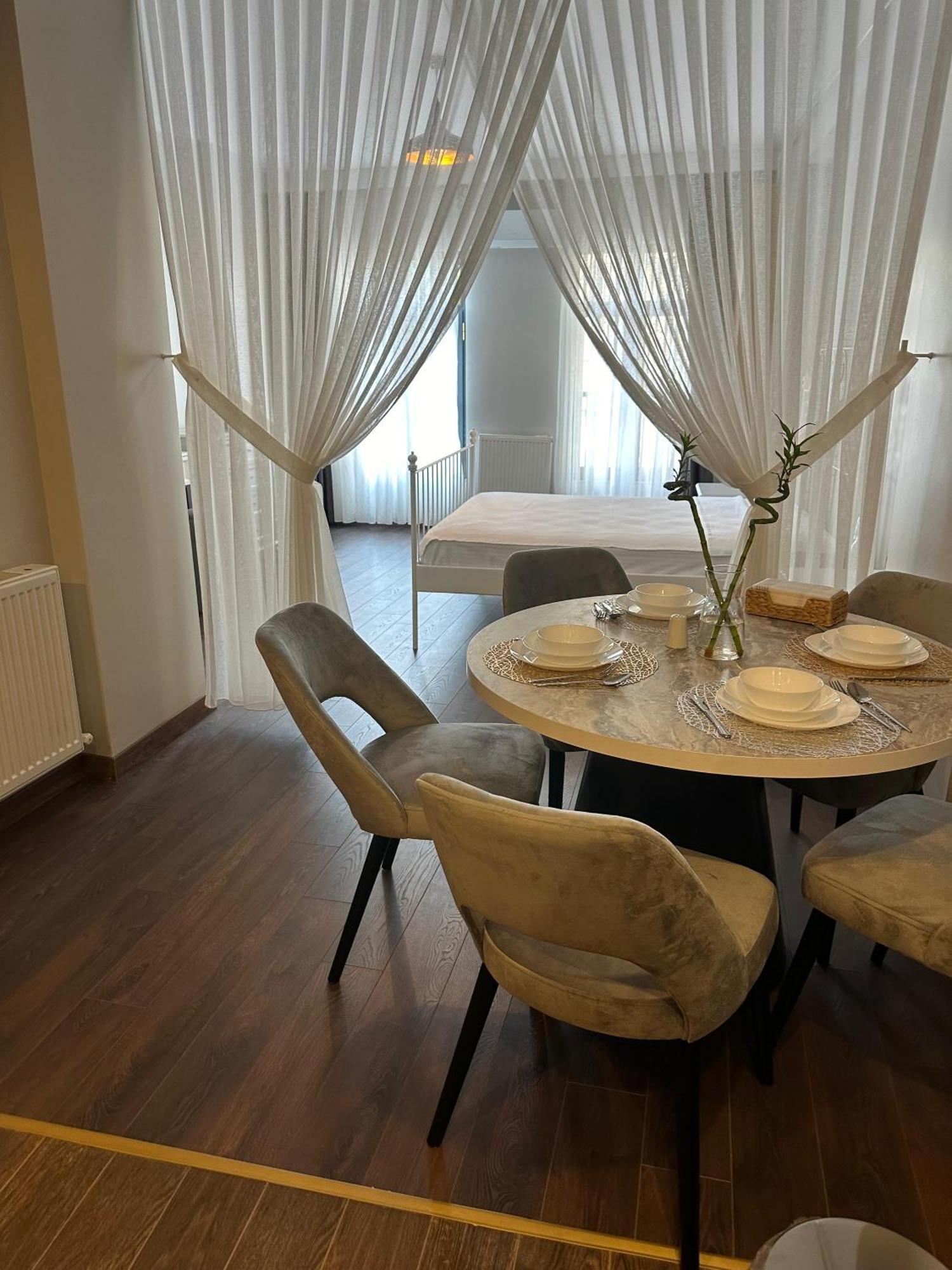 Nm Suites Beyoglu Istanbul Bagian luar foto
